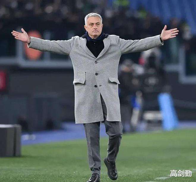 足球瓜瓜_足球瓜瓜乐