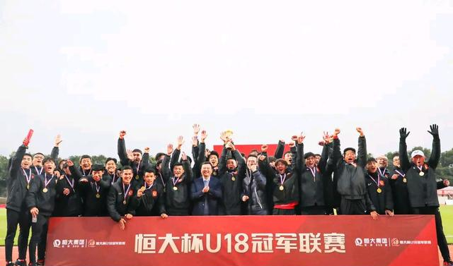 2021恒大足球青训复试_足球俱乐部青训试训2021