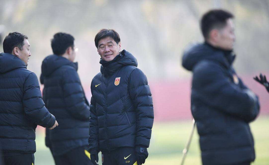孙教练足球_孙继海国足教练