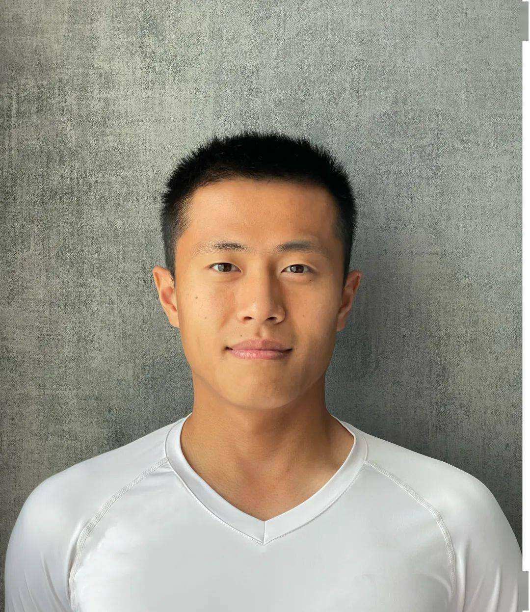 于久翔足球_于航足球运动员