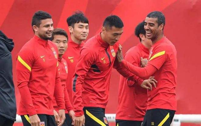 中国足球队入围世界杯了吗_中国足球队入围世界杯了吗最新消息