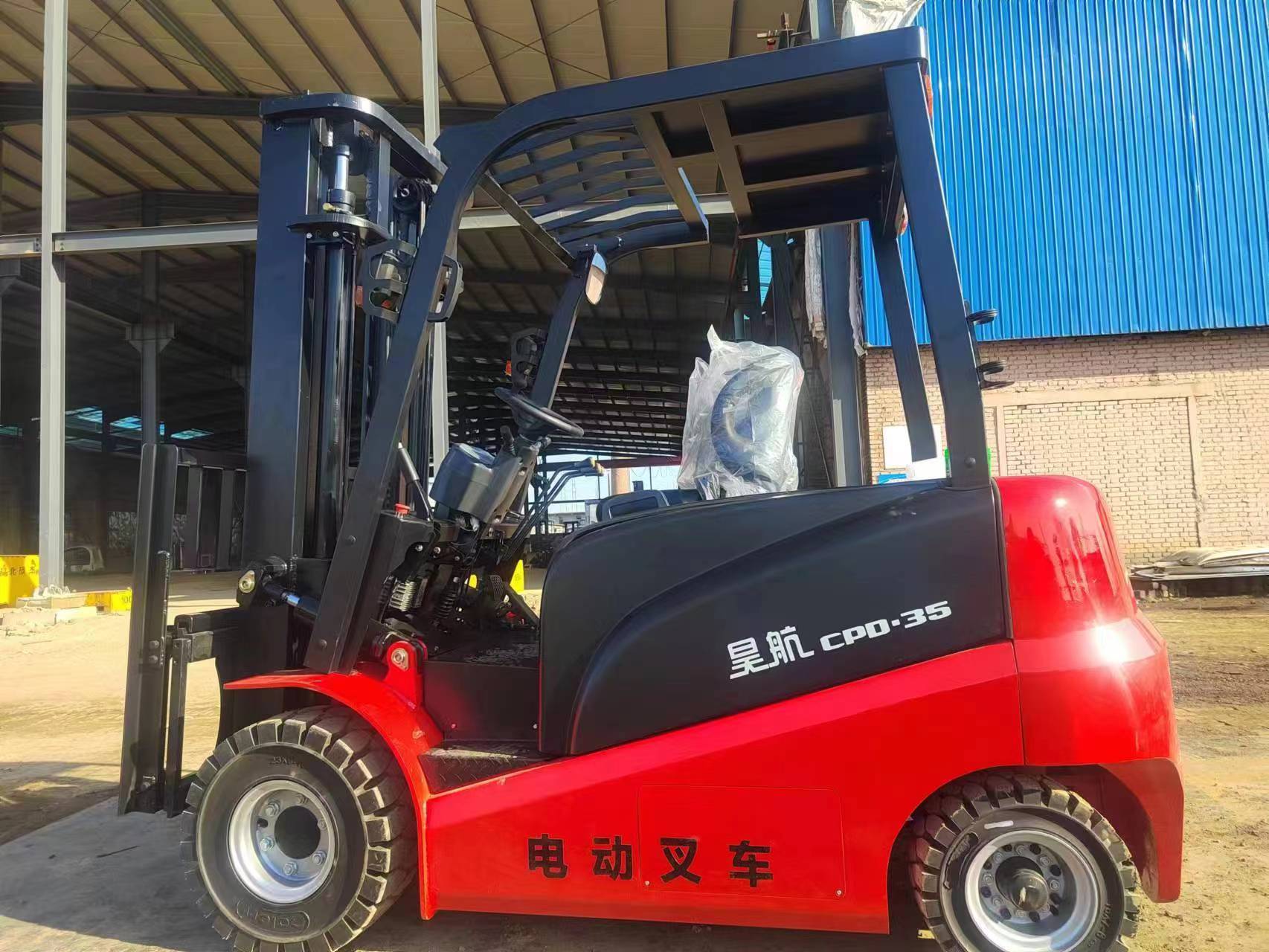 北京供应新能源电动叉车_北京供应新能源电动叉车的地方
