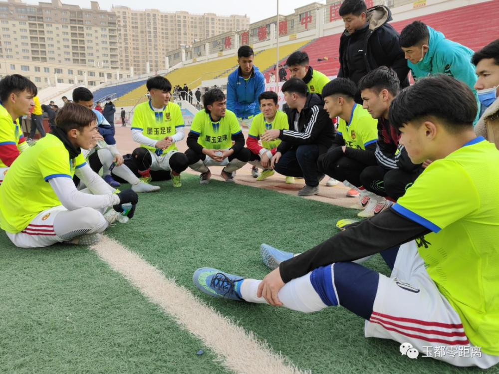 冬奥会怎么会有足球_冬奥会为什么还在北京